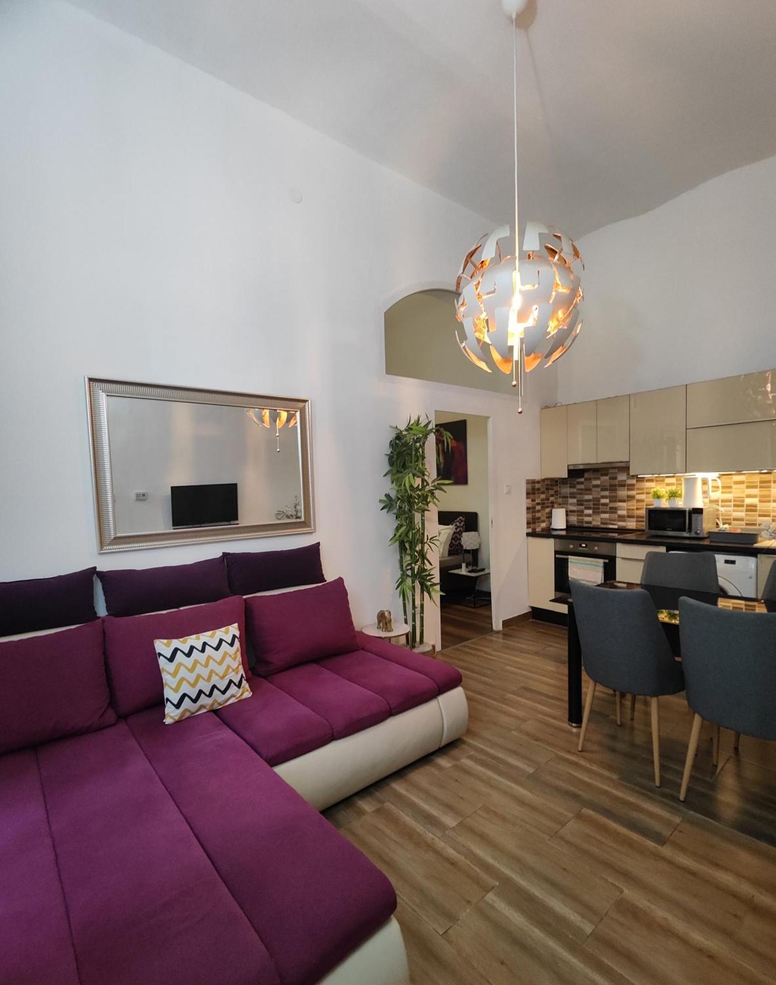 Dolce Vita Supremier Apartment Budapest Luaran gambar